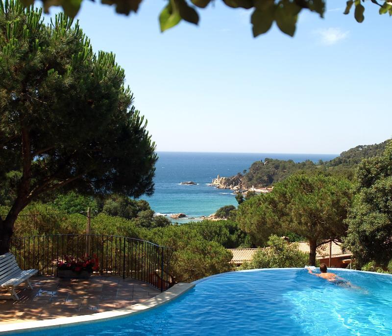 Albamar Apartaments Lloret de Mar Dış mekan fotoğraf